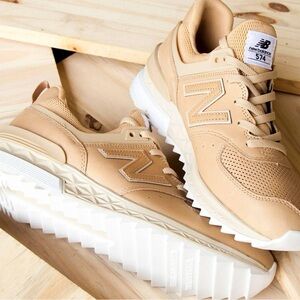 New Balance 574 Bone Size 8